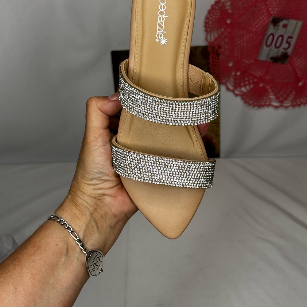 NW/OT ShoeDazzle Slide Sandals with Silver Crystal Straps Size 5.5 - Picture 9 of 10